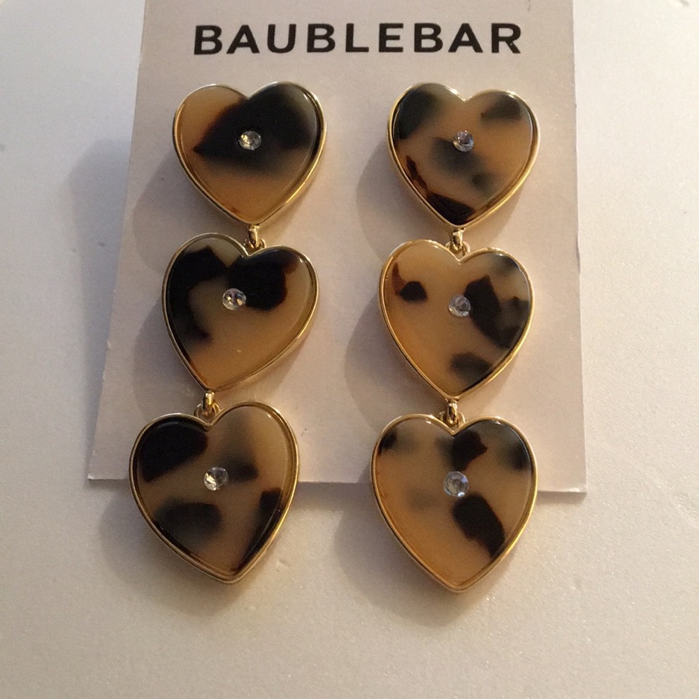 New BaubleBar 3 tier Toroise Hearts Earrings w cry